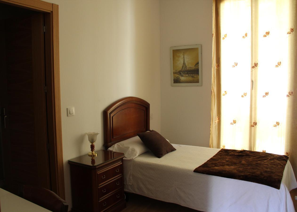 Casa de Huéspedes Galaica Madrid Chambre photo